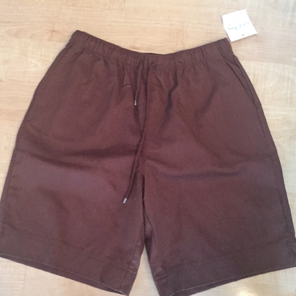 Coral Bay shorts. Size Large